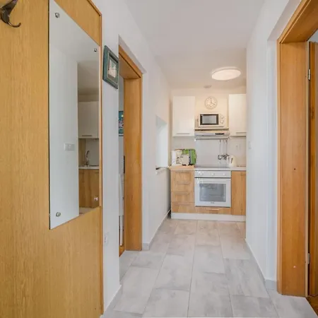 Apartment Nada *