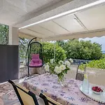 Nada Apartament